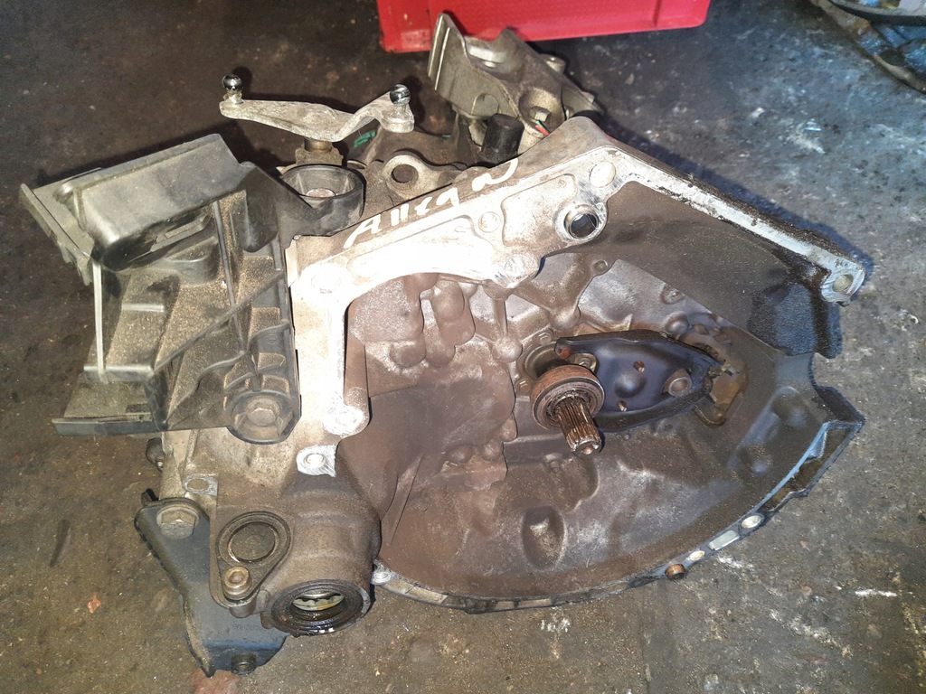 citroen c3 ii 1.4 b caja de cambios 20cq87  (#)