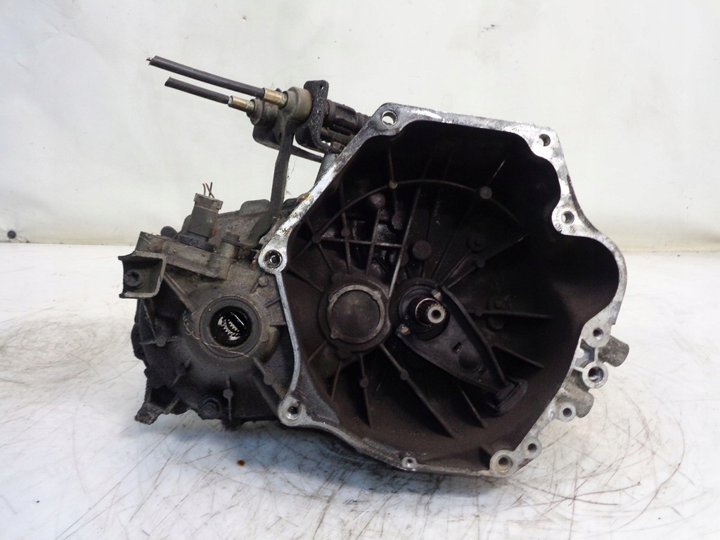 caja de cambios pt cruiser  2.0b 104kw 01r  (#)