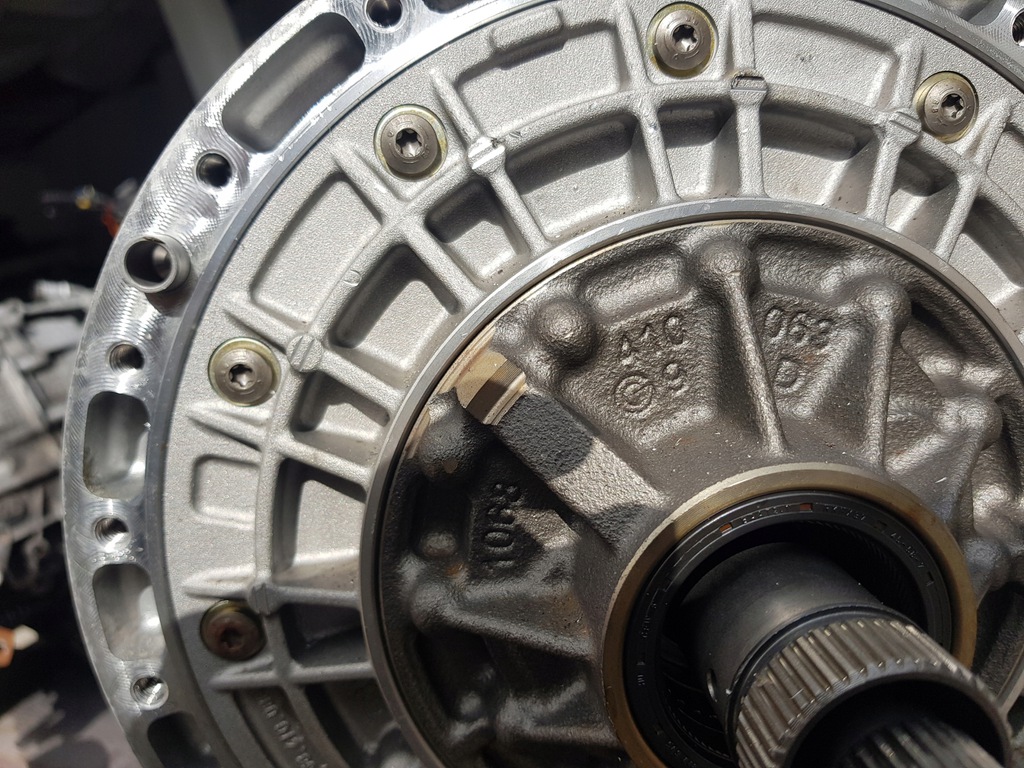 bomba aceite caja de cambios automatica audi 6hp-28  (#)