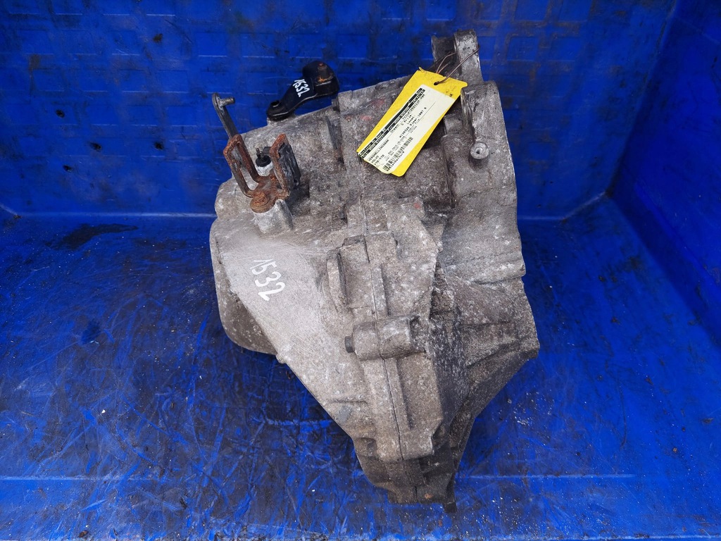 caja de cambios volvo v70 2.5 td 1023704 1997r manual  (#)