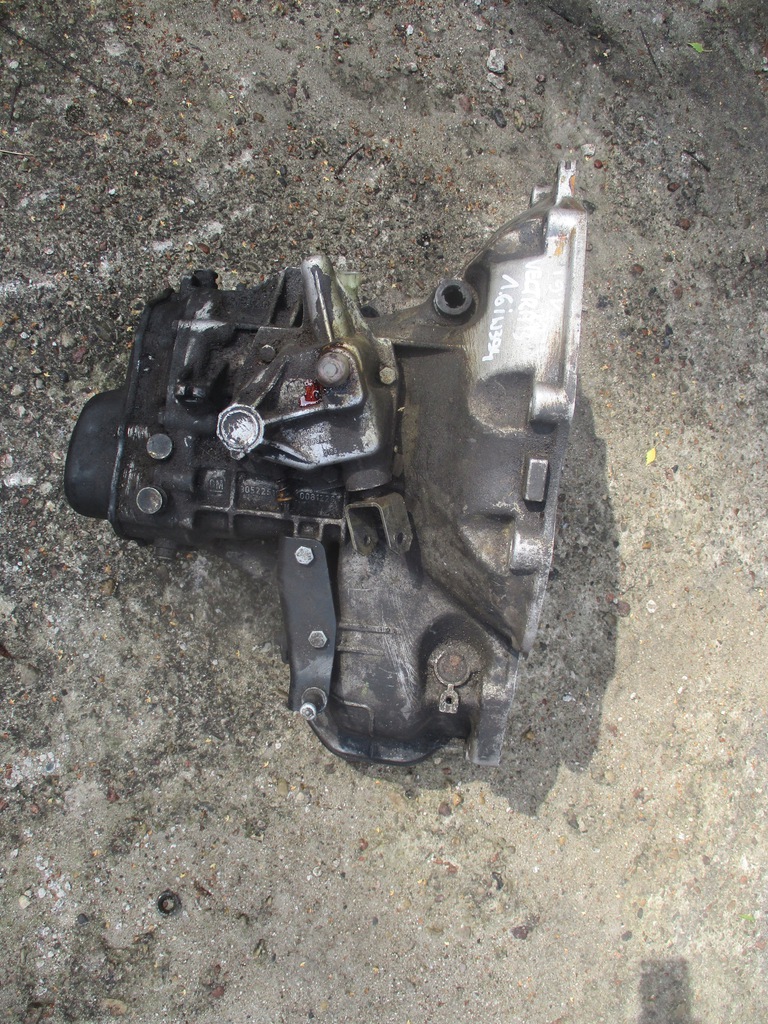 caja de cambios opel vectra b 1.6i w394  (#)