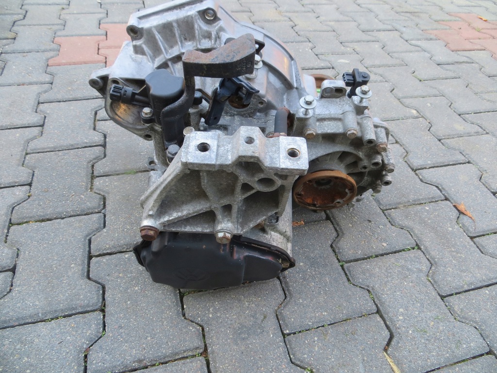caja de cambios eba 2.3 v5 gasolina golf iv a3 leon  (#)
