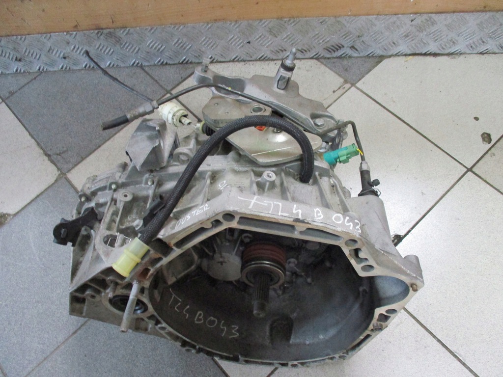 caja de cambios tl4b043 dacia duster 1.5 dci  (#)