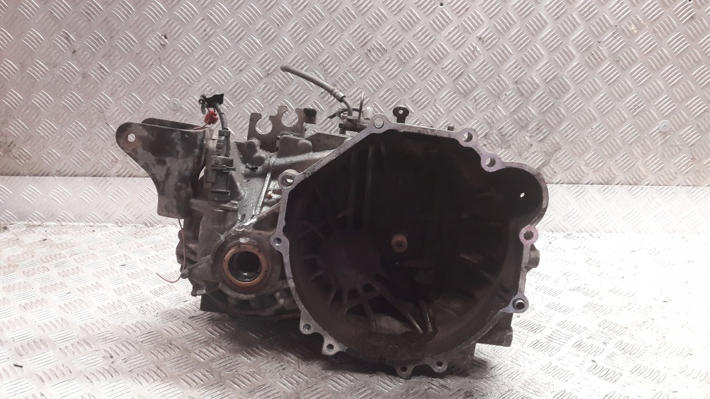  kia  magentis 2.0 caja de cambios l4b  (#)