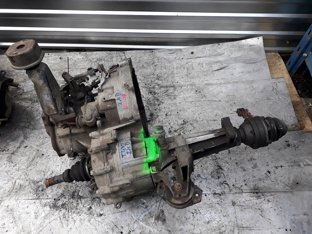 caja de cambios vw t4 2.4d  (#)