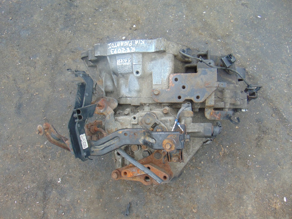 caja de cambios  kia  picanto i 1.1 crdi r82073  (#)