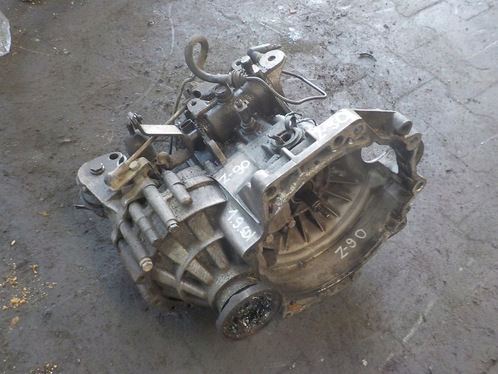 seat cordoba 1.9 sdi caja de cambios 02k301107j  (#)