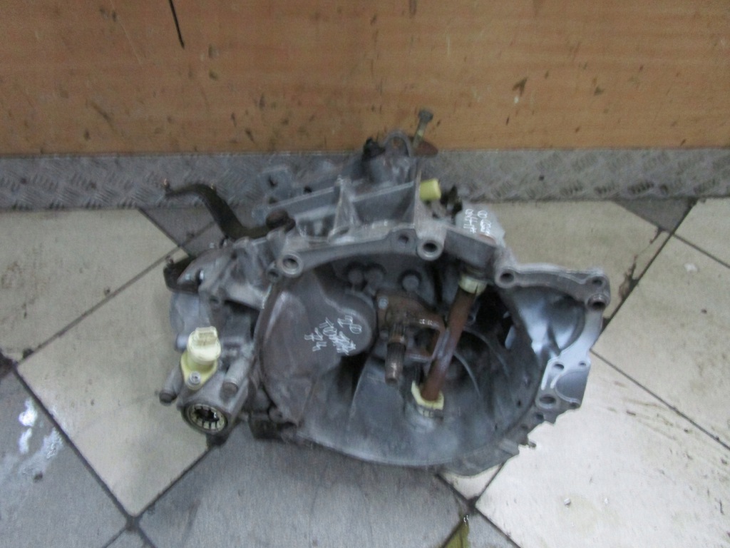 caja de cambios 20td74 berlingo partner 1.9dv  (#)