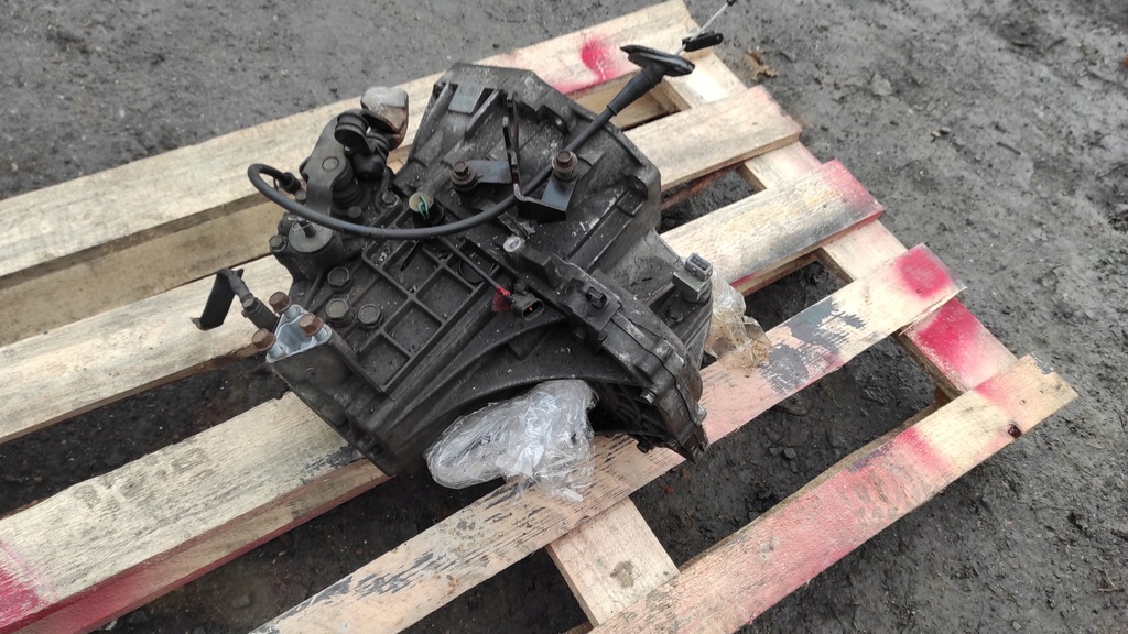 caja de cambios + embrague hyundai  i10 1.1 m91569  (#)