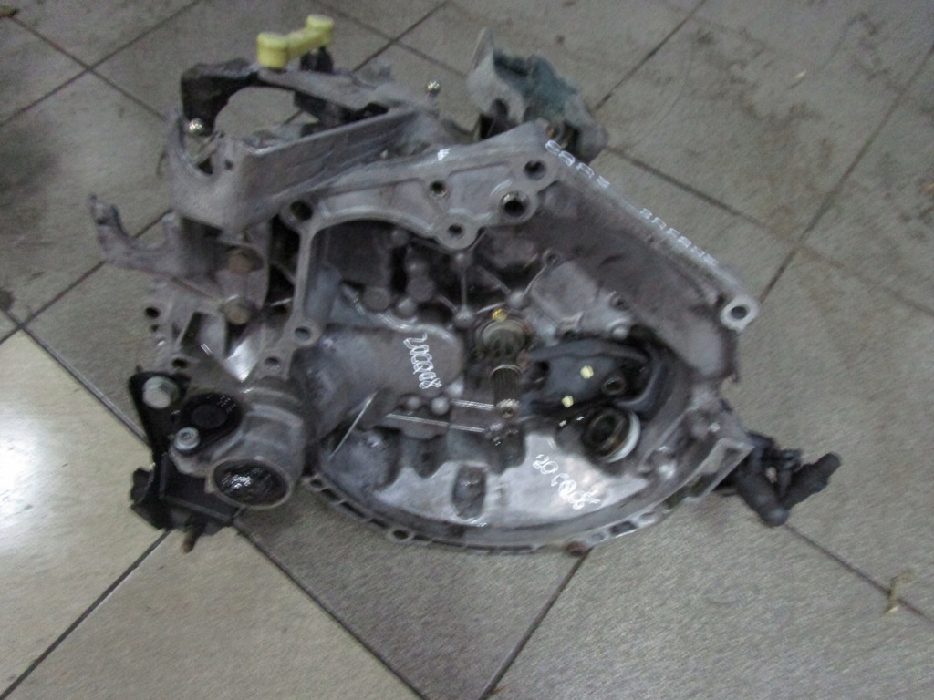 caja de cambios 20cq08 citroen c2 c3 1.4 8v  (#)
