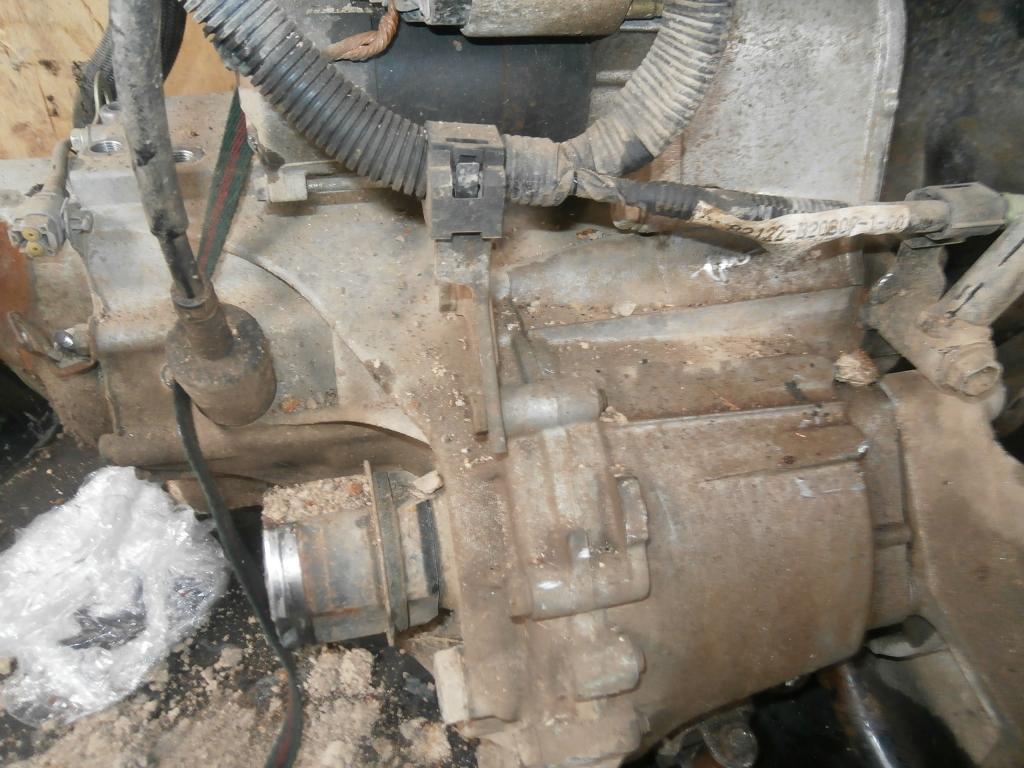 caja de cambios daihatsu cuore 1.0 03-08 r  (#)