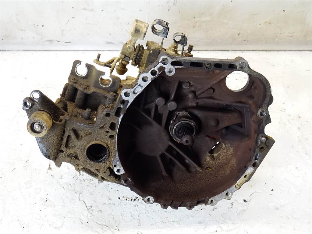 caja de cambios avensis ii t25 2.0b 03-09 1az  (#)