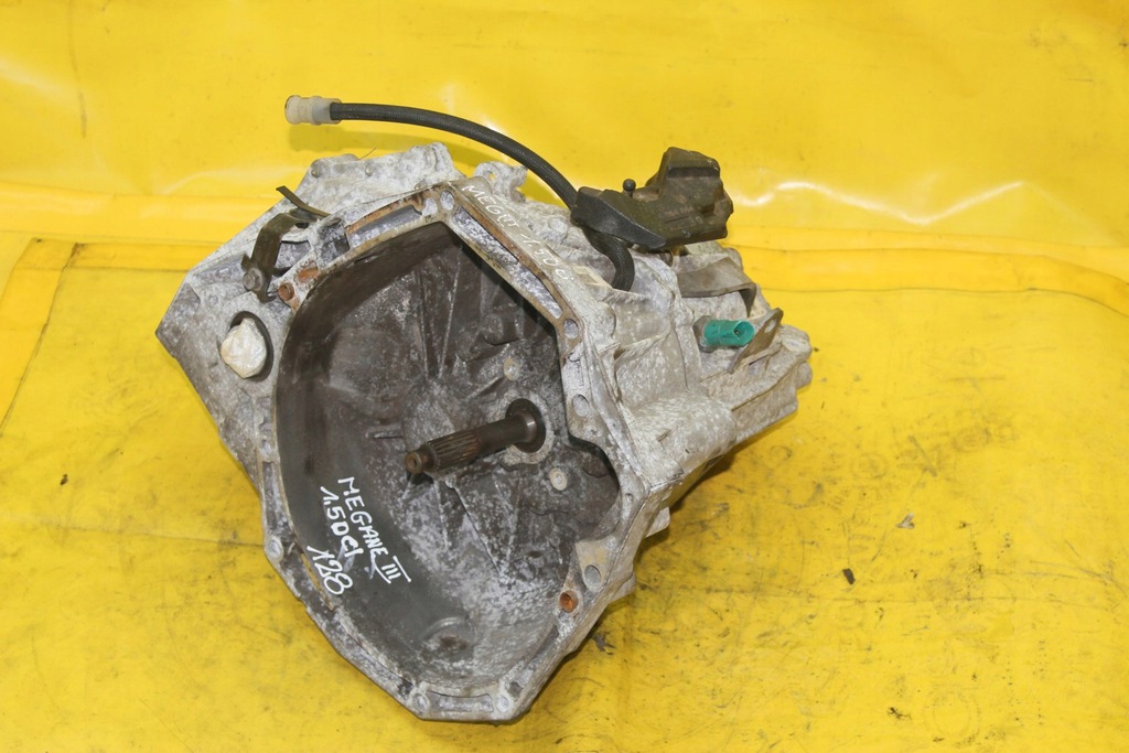 caja de cambios megane iii 1.5 dci 7701700598  (#)