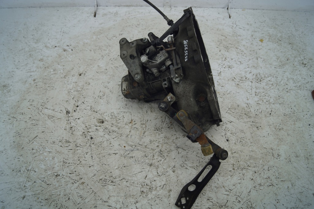 caja de cambios opel astra corsa 1.2 1.4 55352935  (#)