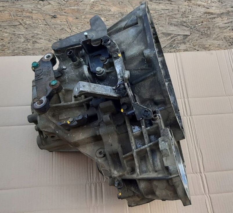 koleos i caja de cambios manual 4x4 2.0 dci jy75d  (#)