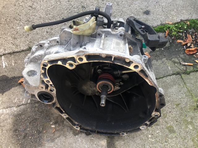 caja de cambios 1.9 dci nd4001 renault megane iii  (#)