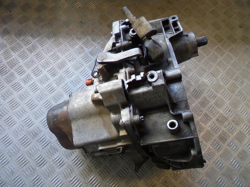 caja de cambios jb1513 renault kangoo 1.9d  (#)