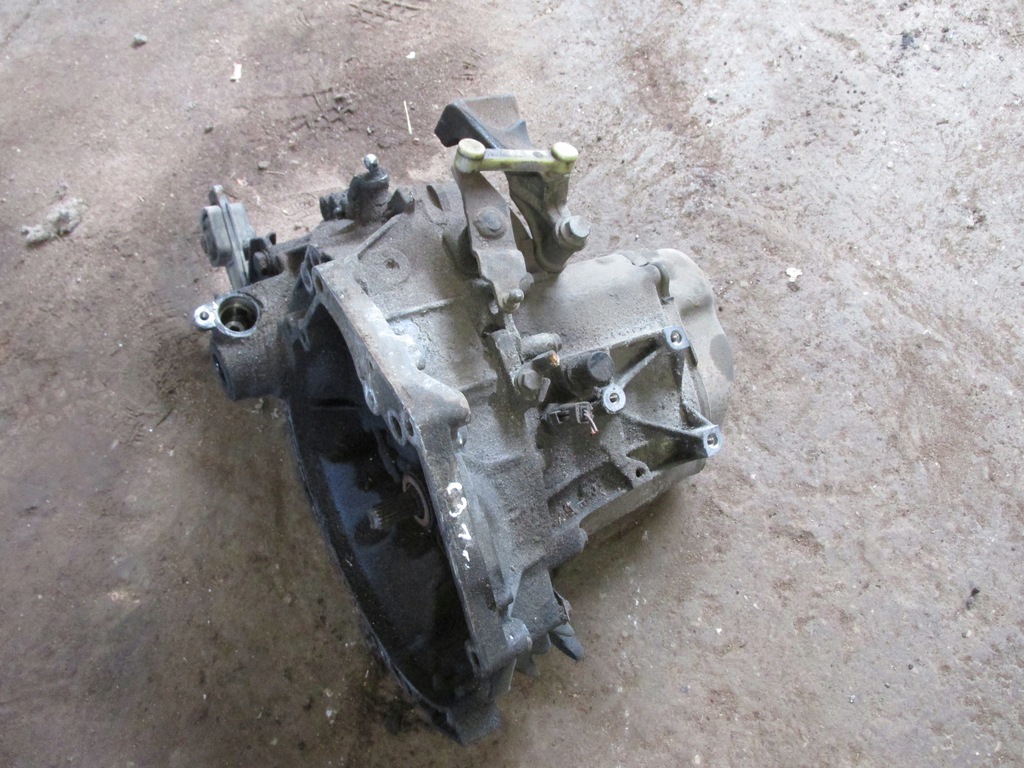 caja de cambios 20cq08 citroen c3 1.1 8v 02-05  (#)