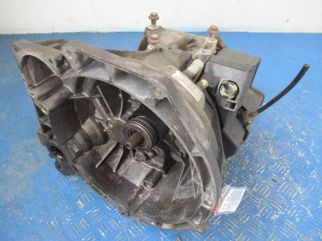 ford fiesta mk6 1.4tdci caja de cambios piątka  (#)