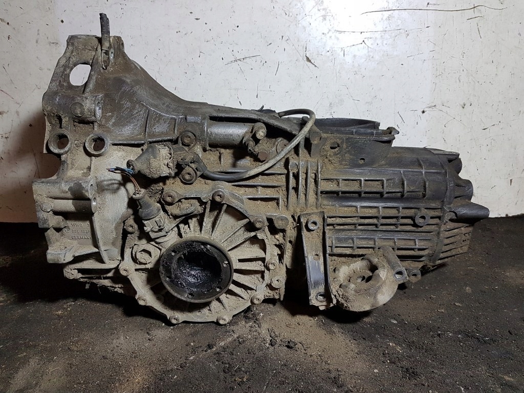 caja de cambios audi 80 b3 1.8 8v  (#)