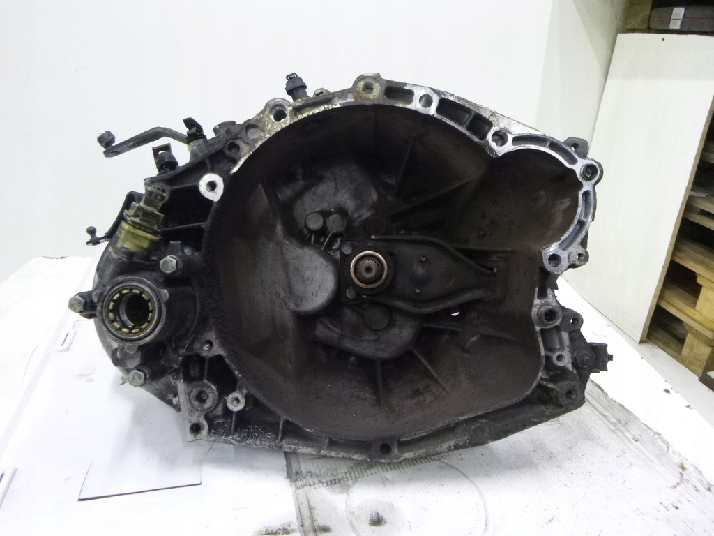 caja de cambios peugeot 206 2.0hdi 20dl76 2000r.  (#)