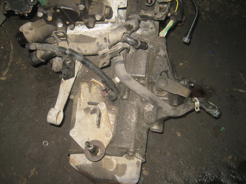 caja de cambios peugeot 206 14 b 05 r  (#)