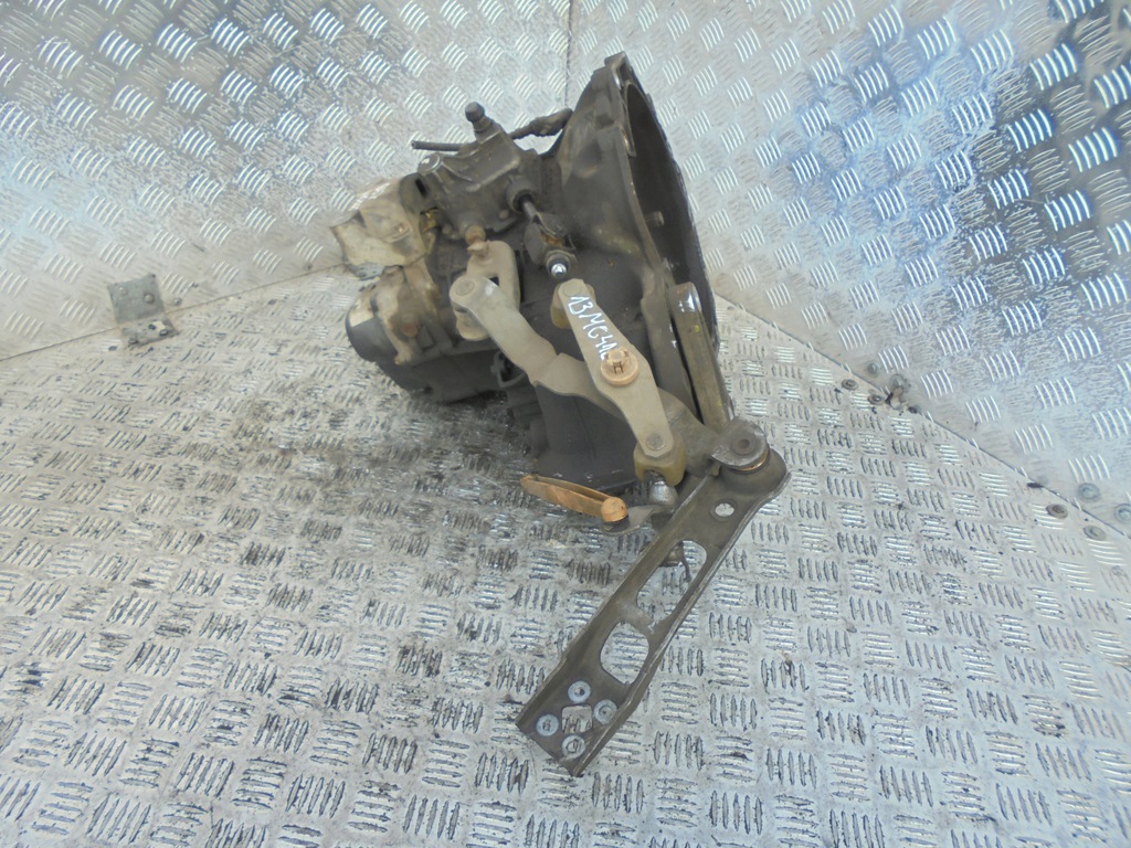 caja de cambios f13mc418 corsa d astra iii 1.4 16v  (#)