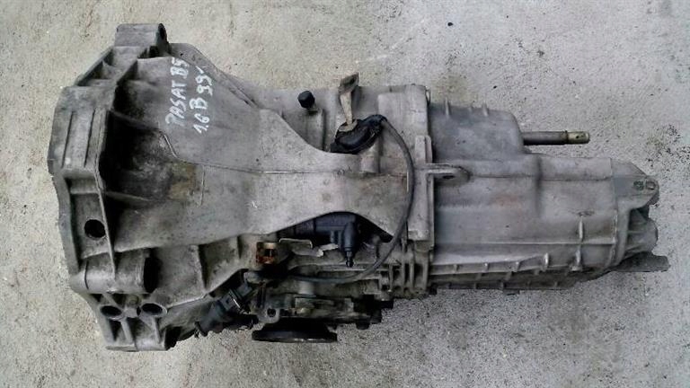 caja de cambios vw passat b5 16 b 012301103s  (#)
