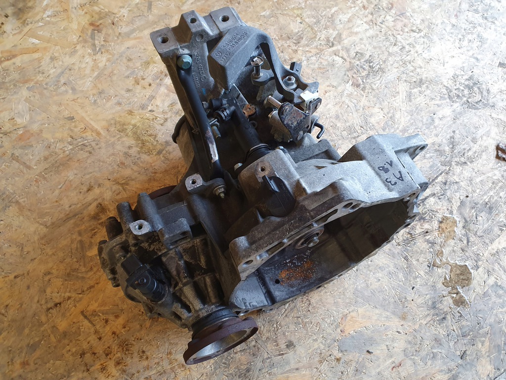 caja de cambios 1.9tdi vw golf iv a3 8l  (#)