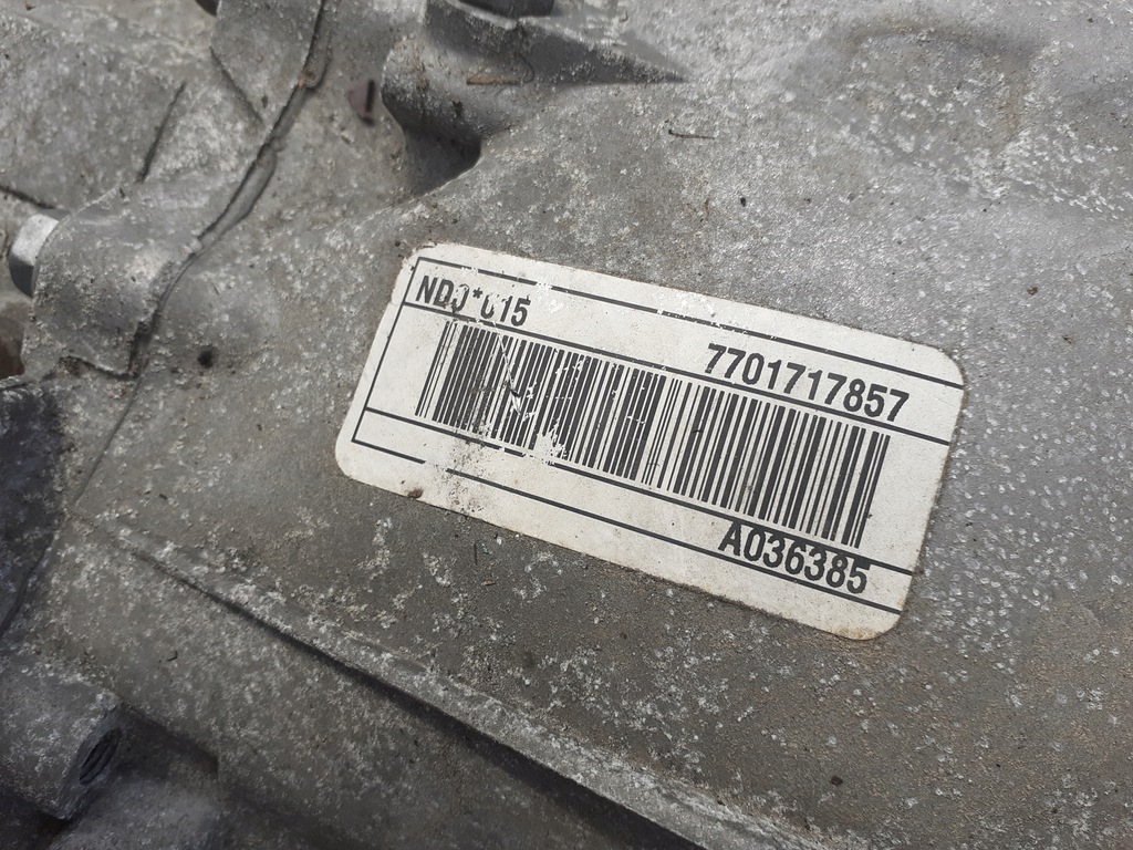renault scenic ii 2.0 caja de cambios 7701717857  (#)