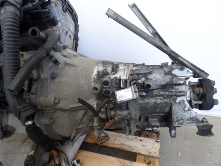 caja de cambios 220.0.0.0225 bmw 520 e39 gb  (#)
