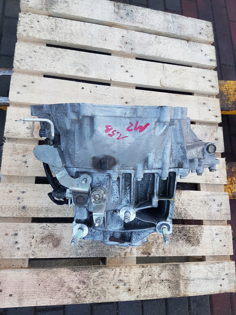 mazda 2 dj 2015- caja de cambios manual 2x4  (#)