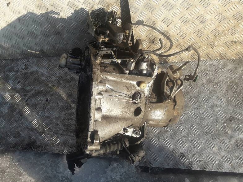 caja de cambios kod 20dm0z peugeot 307 2.0 hdi  (#)