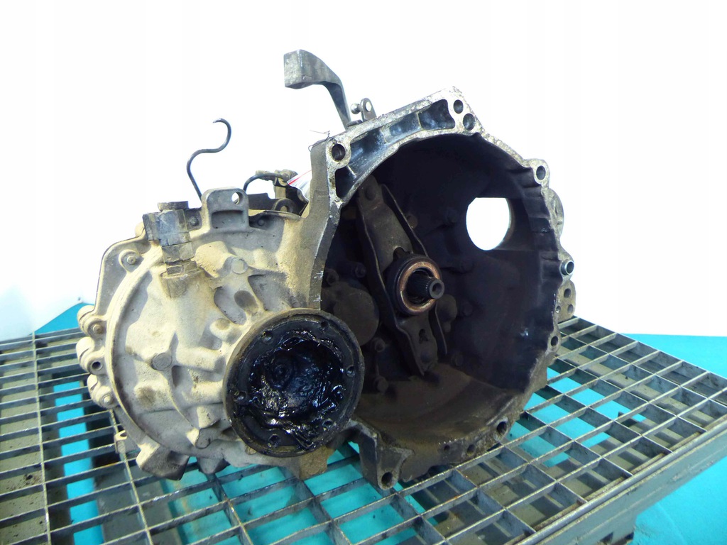 caja de cambios vw bora eku 1.9 tdi 110km  (#)
