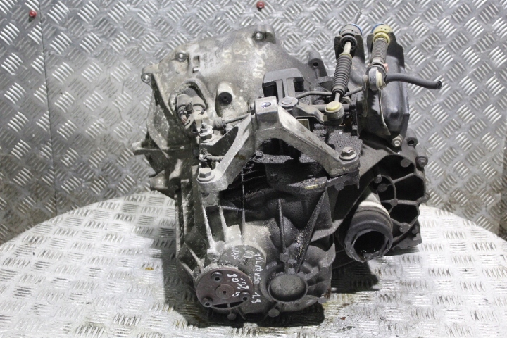 caja de cambios volvo v50 1.8 is7p-7f096  (#)