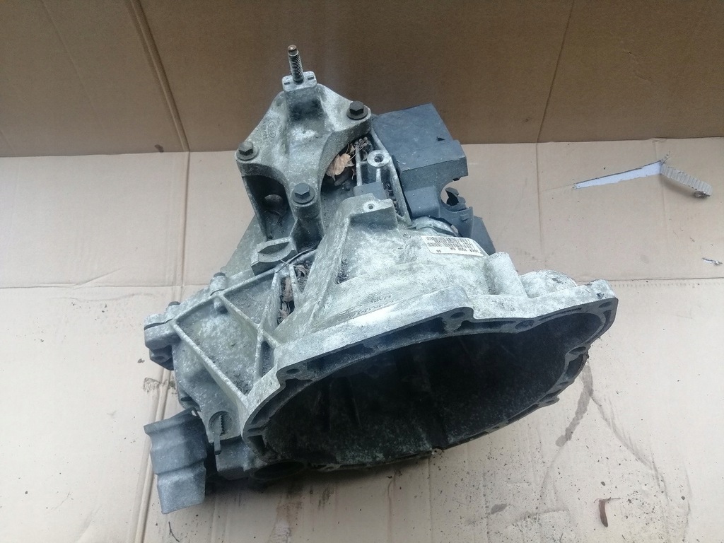 ford fiesta mk5 16b caja de cambios 2s6r7002ga  (#)