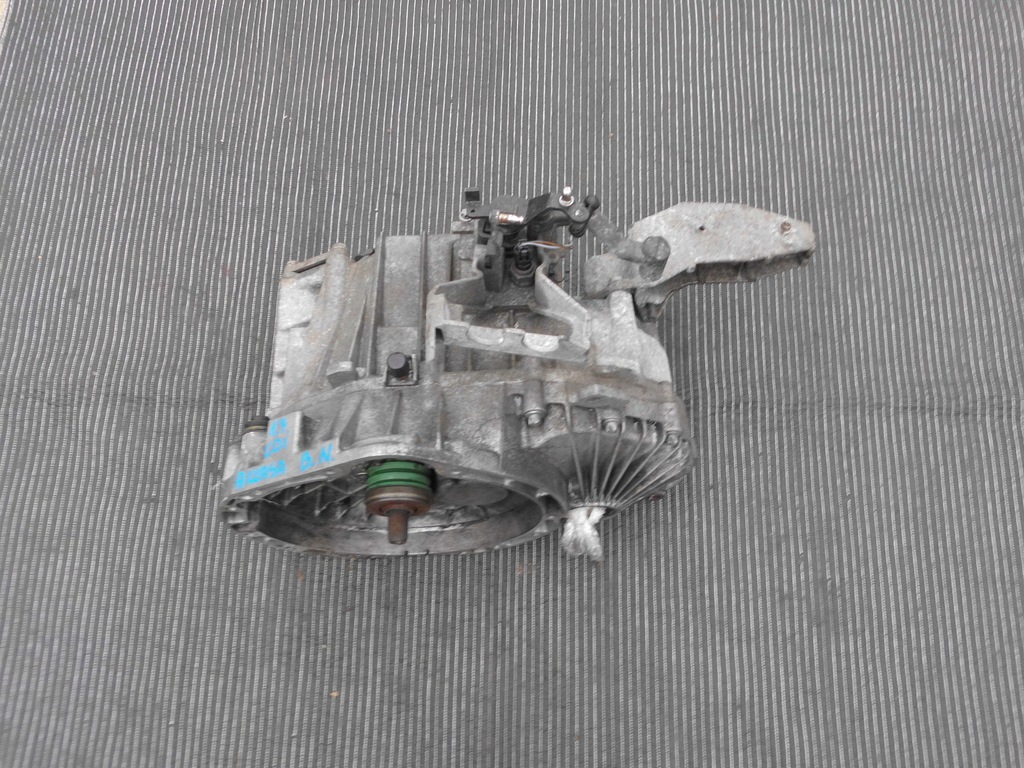 mercedes w168 a170 caja de cambios r1683610402 5  (#)