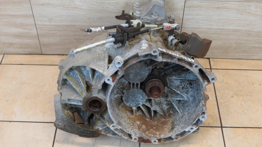 mondeo mk3 2.0 tdci caja de cambios 6b  (#)