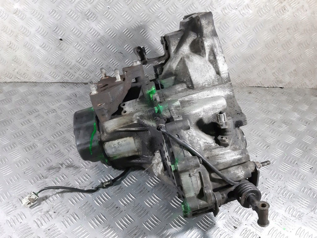 mazda premacy 99r 2.0 td caja de cambios 5mt rf3f  (#)