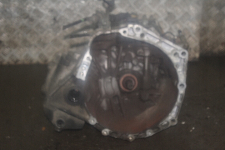 caja de cambios toyota yaris ii 1.0  (#)