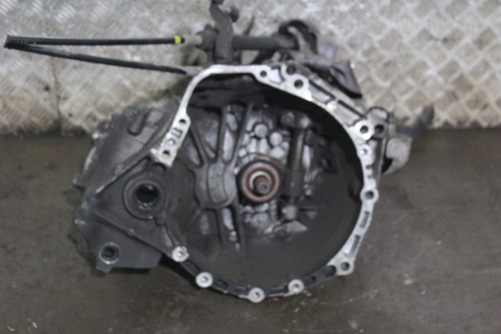 caja de cambios toyota yaris ii 1.3  (#)