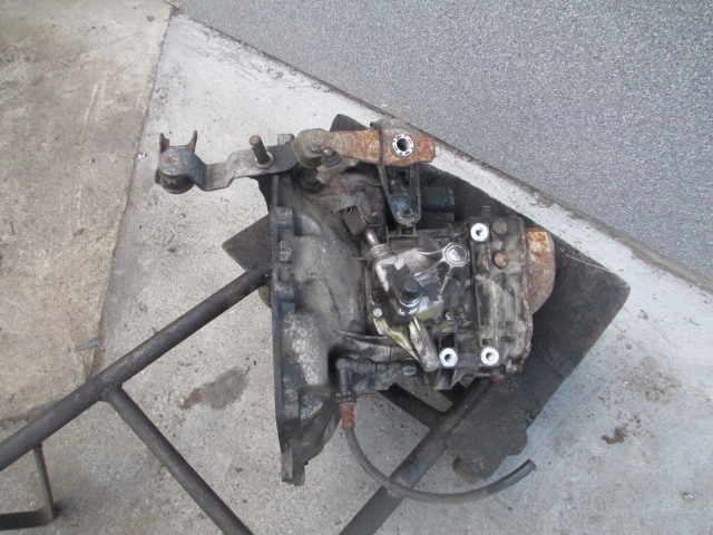 caja de cambios corsa c astra 1.7 dti 13w374  (#)