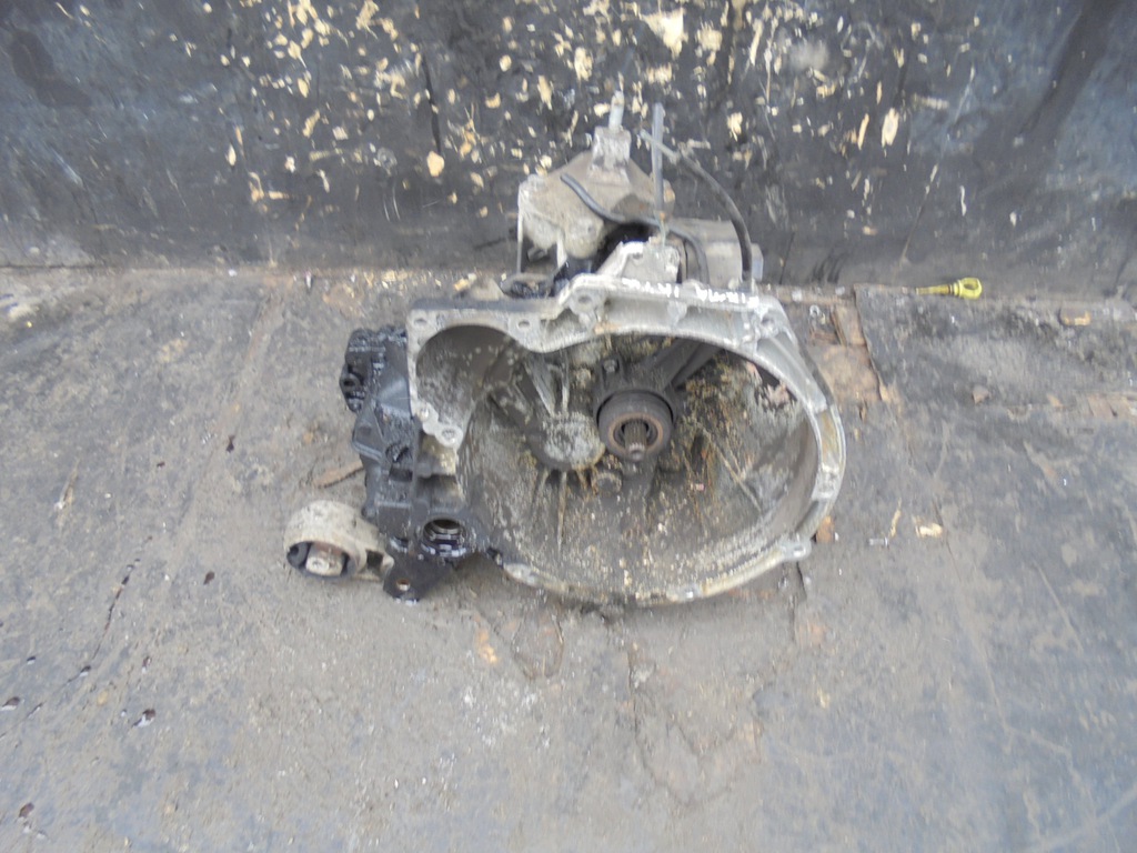caja de cambios 2n1r7002ec ford fiesta 1.4 tdci  (#)