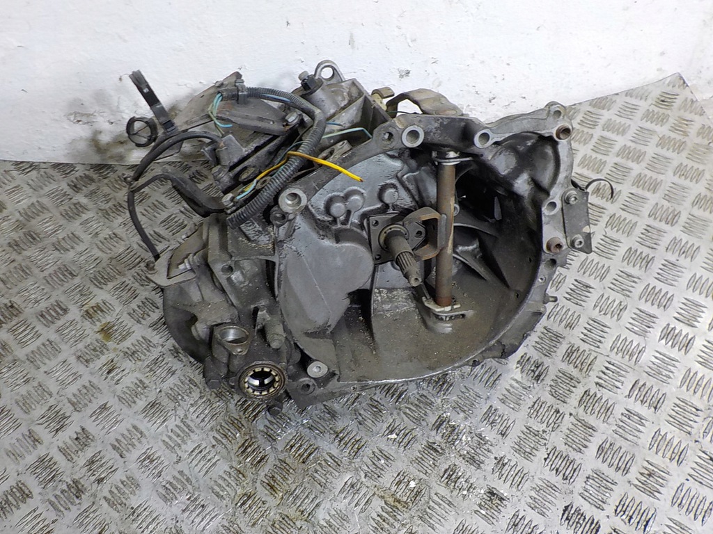 caja de cambios partner berlingo 1.8 8v 20td02  (#)