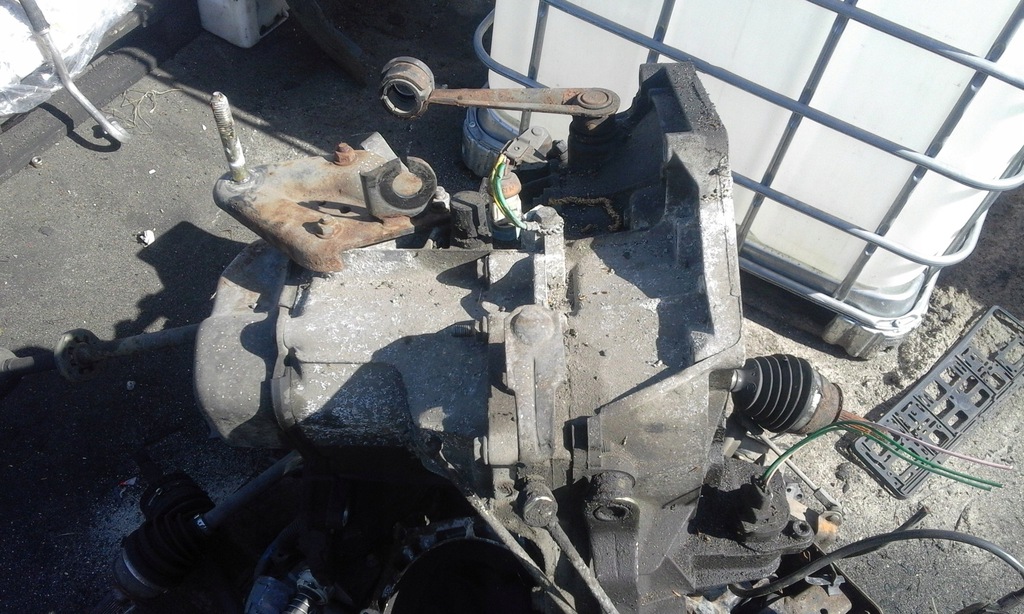 caja de cambios citroen saxo 97r 1.4 8v  (#)