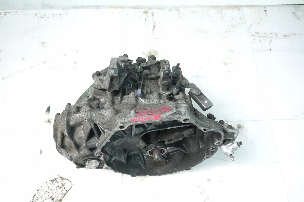 caja de cambios honda accord vii 2.0 gasolina ark7  (#)