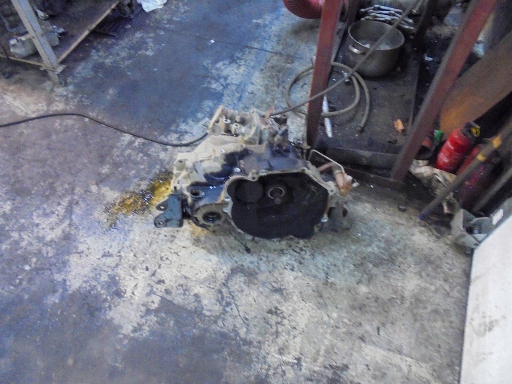 mitsubishi carisma caja de cambios gdi  (#)