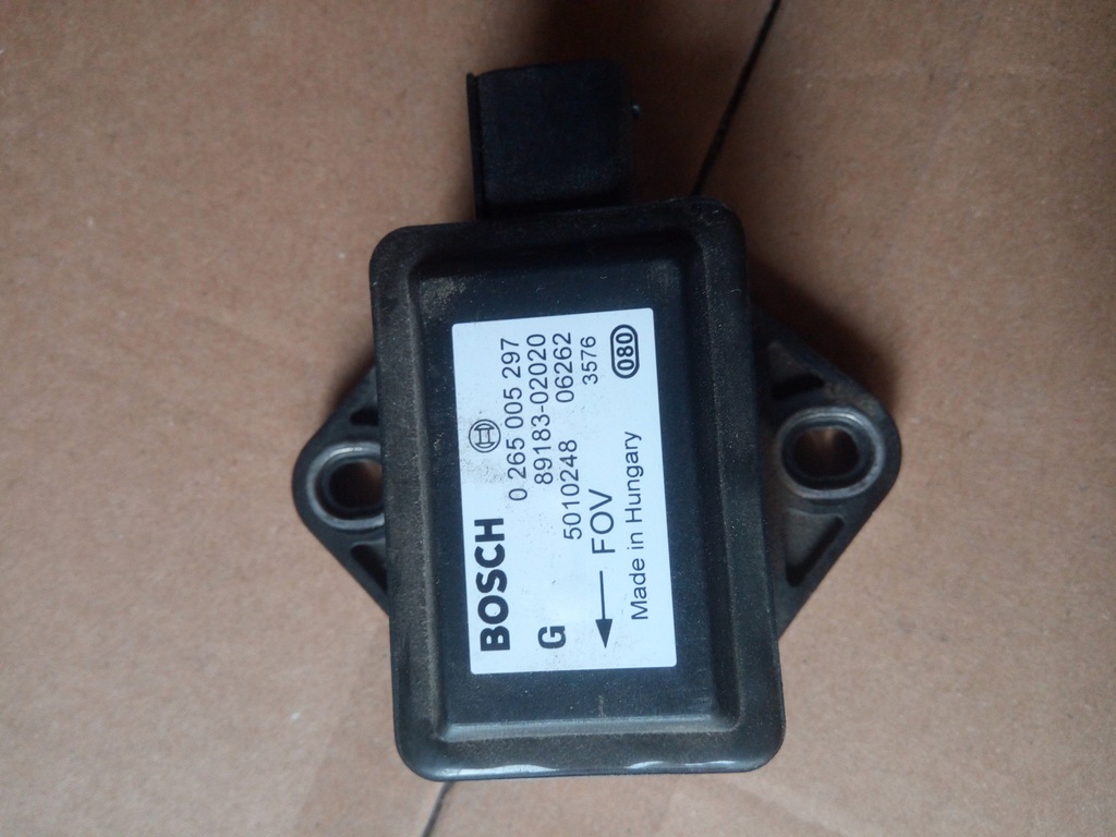 toyota avensis t25 sensor esp abs 89183-02020  (#)