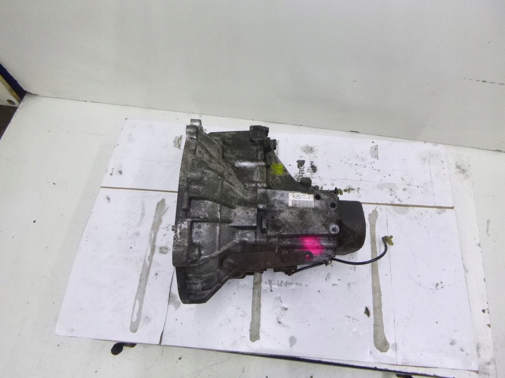 caja de cambios daihatsu yrv 1.3 2001r.  (#)