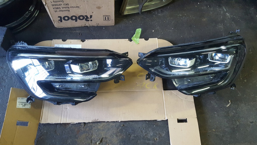 260601196r 260104596r faro megane iv full led (#)